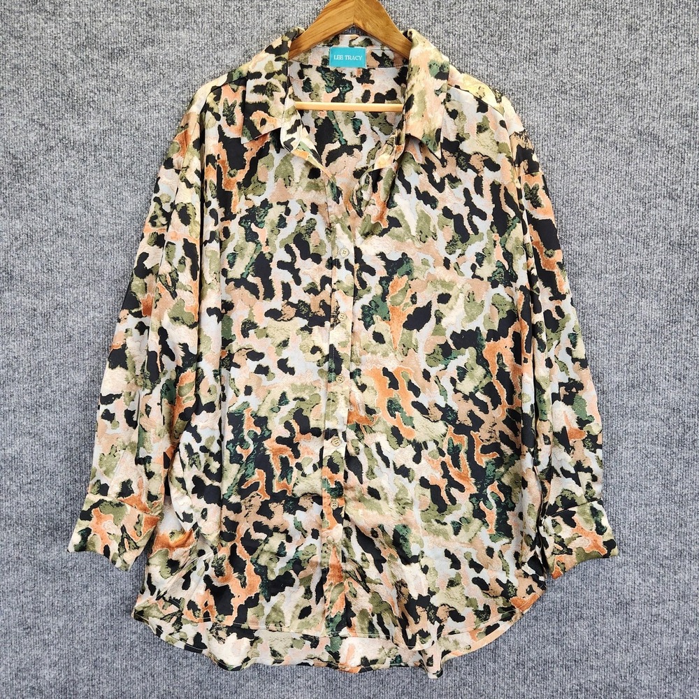 Lee Tracy Shirt Womens XL Leopard Button Up Long Sleeve Lightweight Polyester